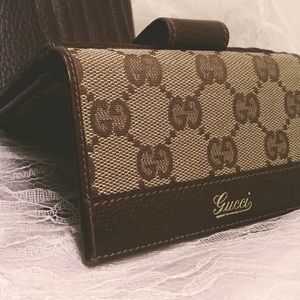 Gucci wallet